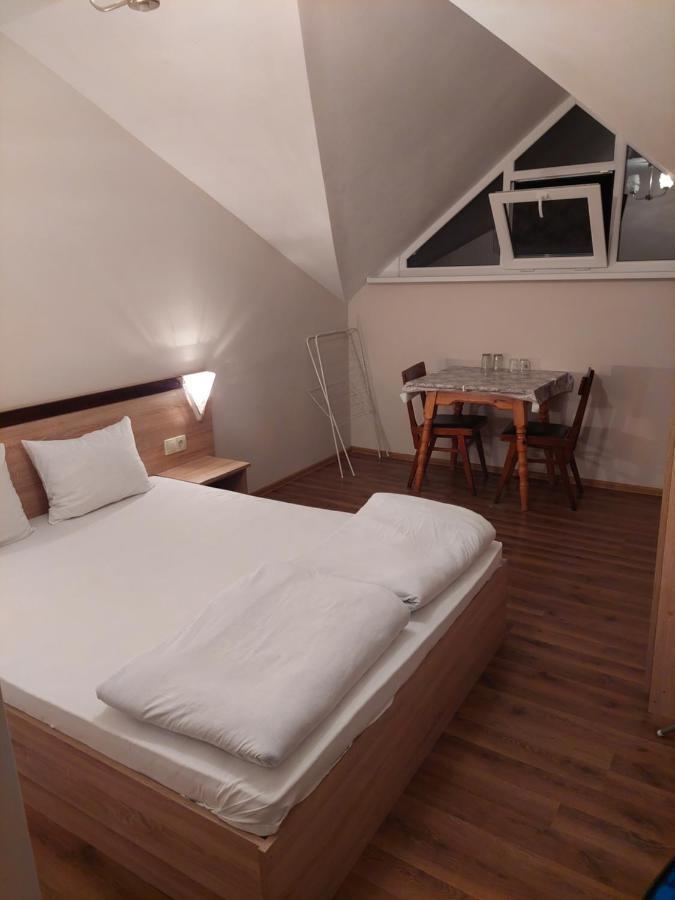 Дом Бакалски-Кмета Narechenski Bani Cameră foto